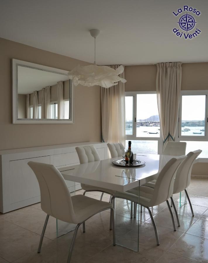 コラレホRosa Dei Venti Sea View - 4 Persons - Wifi Freeアパートメント エクステリア 写真